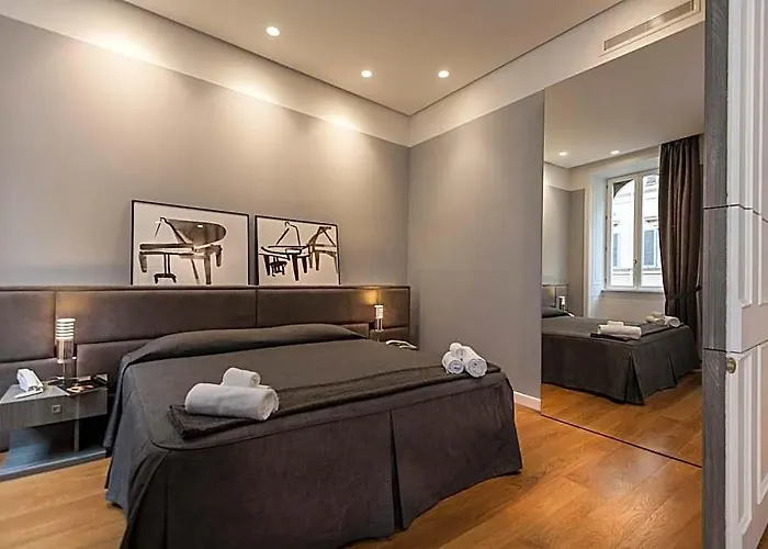 Amazing Piazza Venezia Apartment Rome